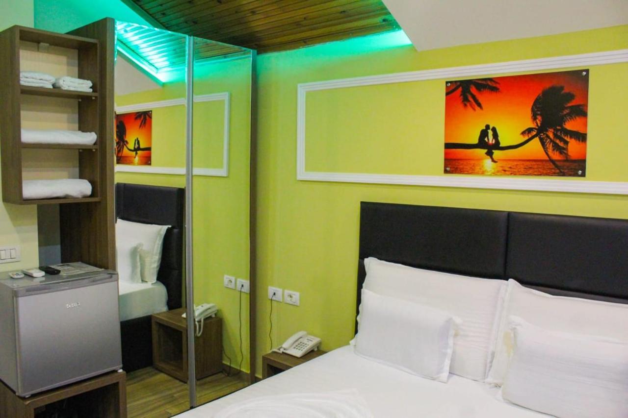 Hotel Golden Шкодер Екстер'єр фото
