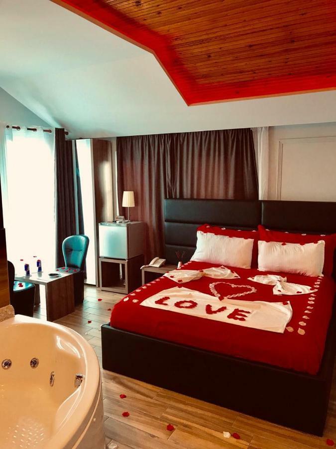 Hotel Golden Шкодер Екстер'єр фото