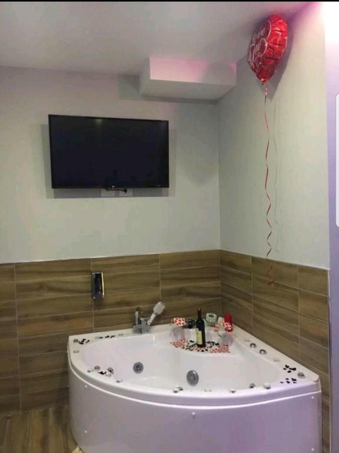 Hotel Golden Шкодер Екстер'єр фото