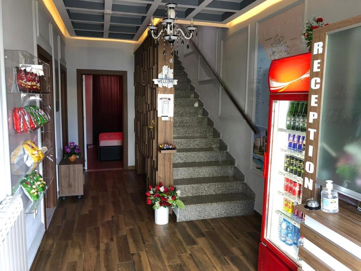 Hotel Golden Шкодер Екстер'єр фото
